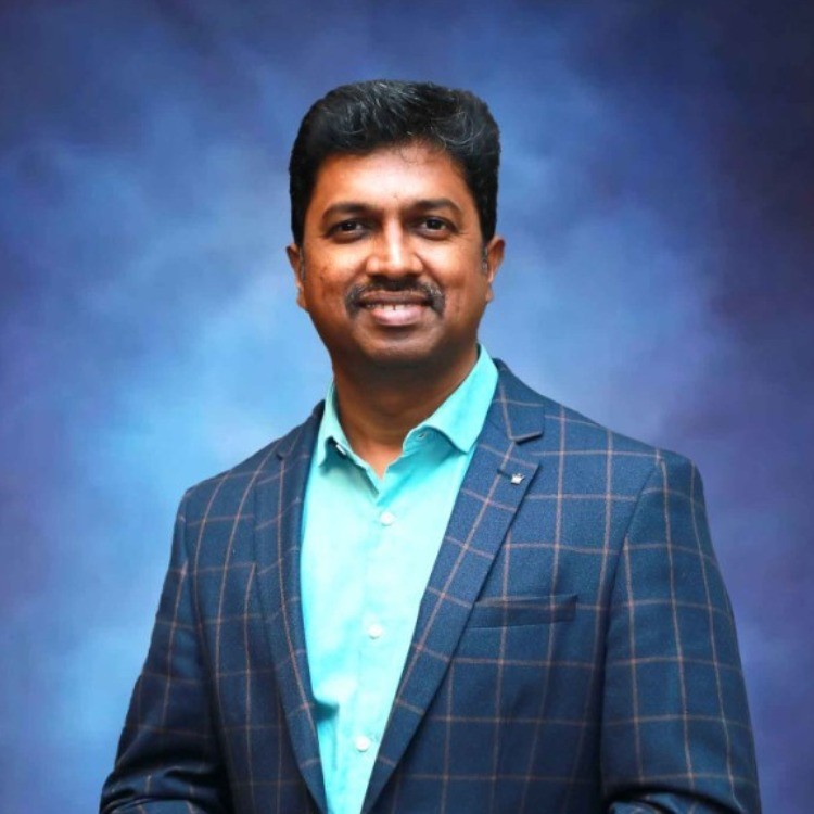 Anand Mahalingam portrait